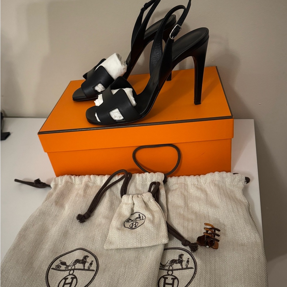 Hermes Holy 105 sandal